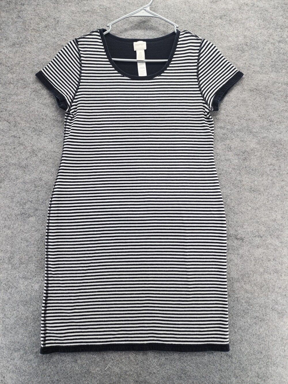 Chicos Zenergy Dress Womens Size 0 US 4/6 Short Sleeve Black Striped
